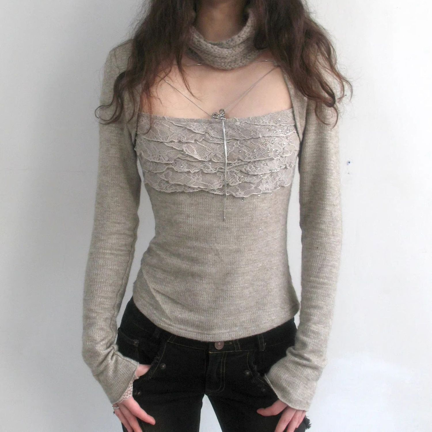 Winter Clothing Aesthetic - American Retro Women T Shirt Square