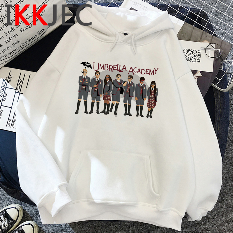 Emilia Mernes MP3 Album Merch  - مراجعة Winter Clothing Aesthetic وسعره