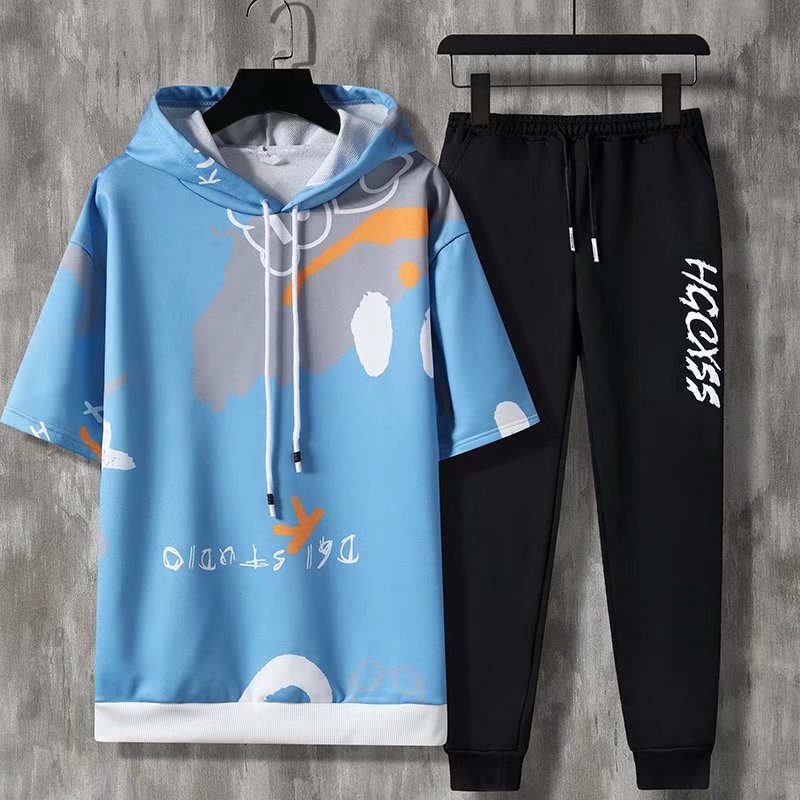 New in Hoodies & Sweatshirts M - مراجعة Winter Clothing Essential وسعره