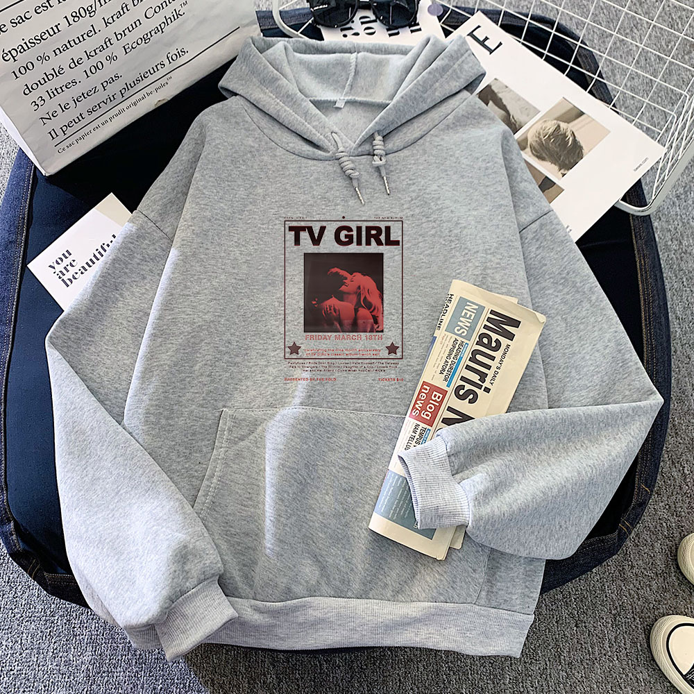 TV Girl Band Indie Pop Aesthet - مراجعة Winter Clothing Aesthetic وسعره