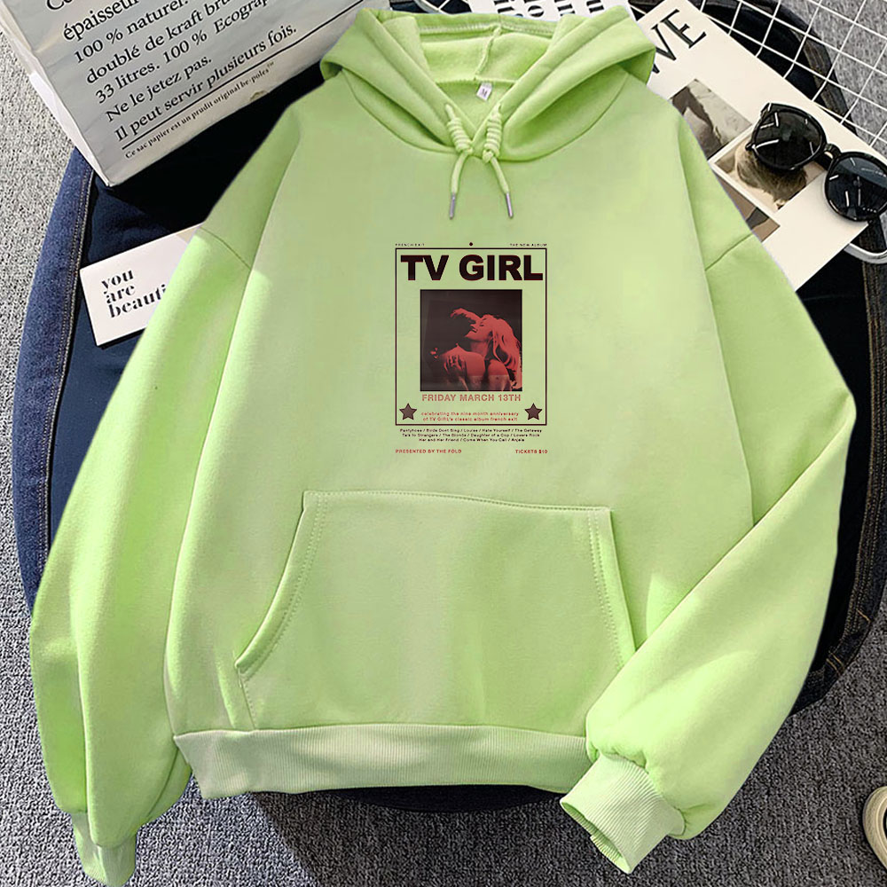 TV Girl Band Indie Pop Aesthet - مراجعة Winter Clothing Aesthetic وسعره