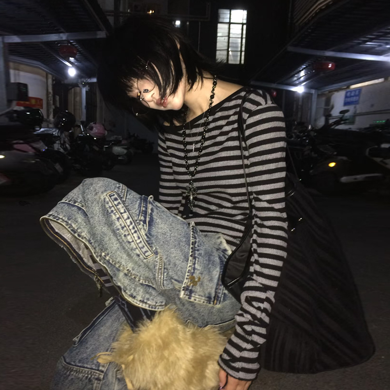 Genayooa Japanese Y2k T-shirt  - مراجعة Winter Clothing Aesthetic وسعره