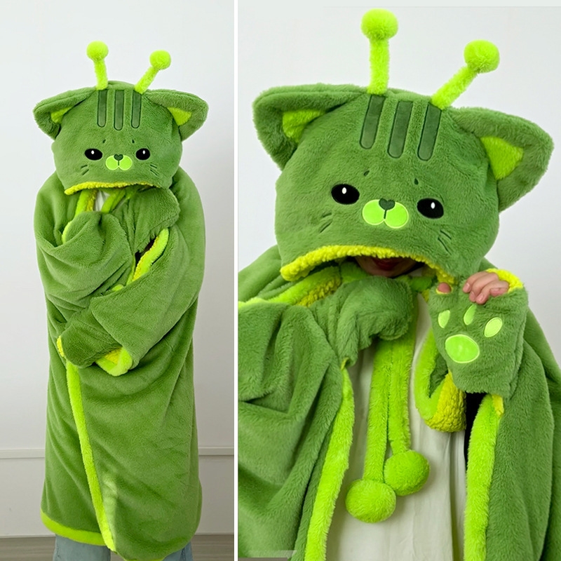 Cartoon Cute Alien Cat Hooded  - مراجعة Winter Clothing Cute وسعره